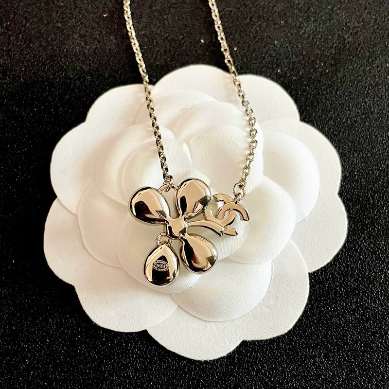 Chanel Necklace 08yxs41